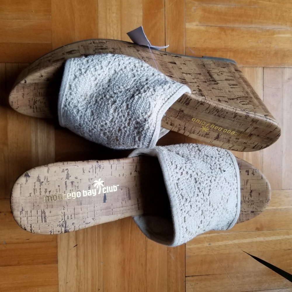 Montego Bay Club Wedged Sandels NWT
